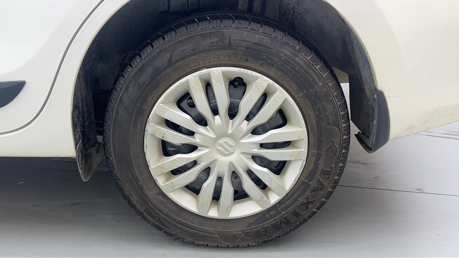 Used 2019 Maruti Suzuki Dzire VXi Petrol Manual tyres LEFT REAR TYRE RIM VIEW