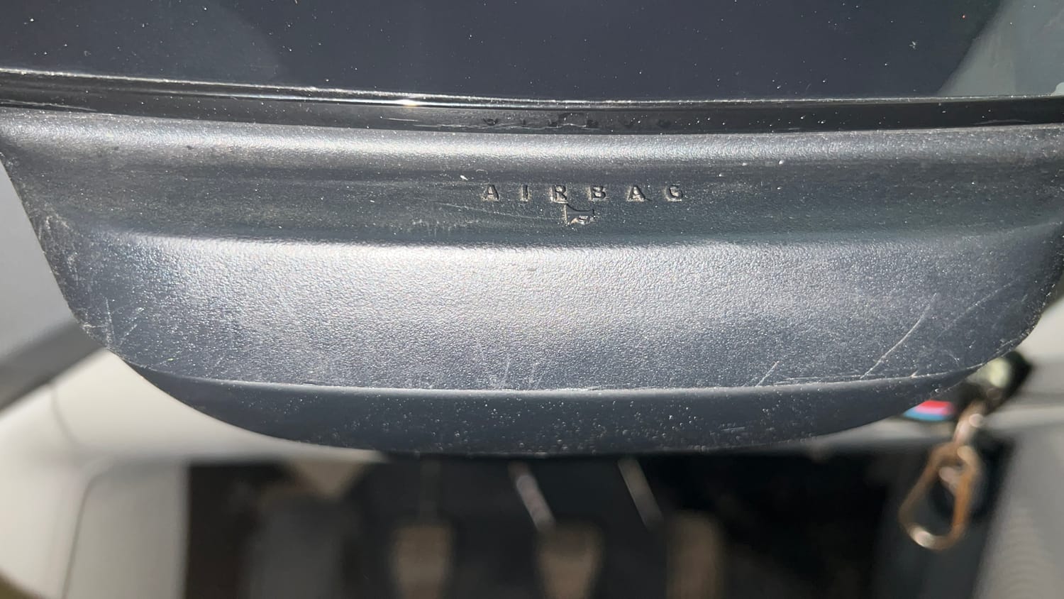 Used 2025 Tata Tiago XZ Plus Petrol Manual top_features Airbags