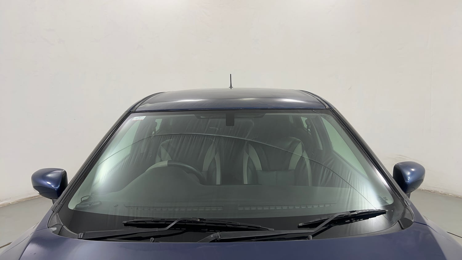 Used 2019 Maruti Suzuki Baleno Delta Petrol Manual exterior FRONT WINDSHIELD VIEW