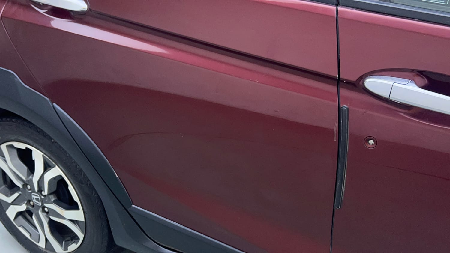 Used 2018 Honda WR-V VX MT Petrol Petrol Manual dents MINOR SCRATCH