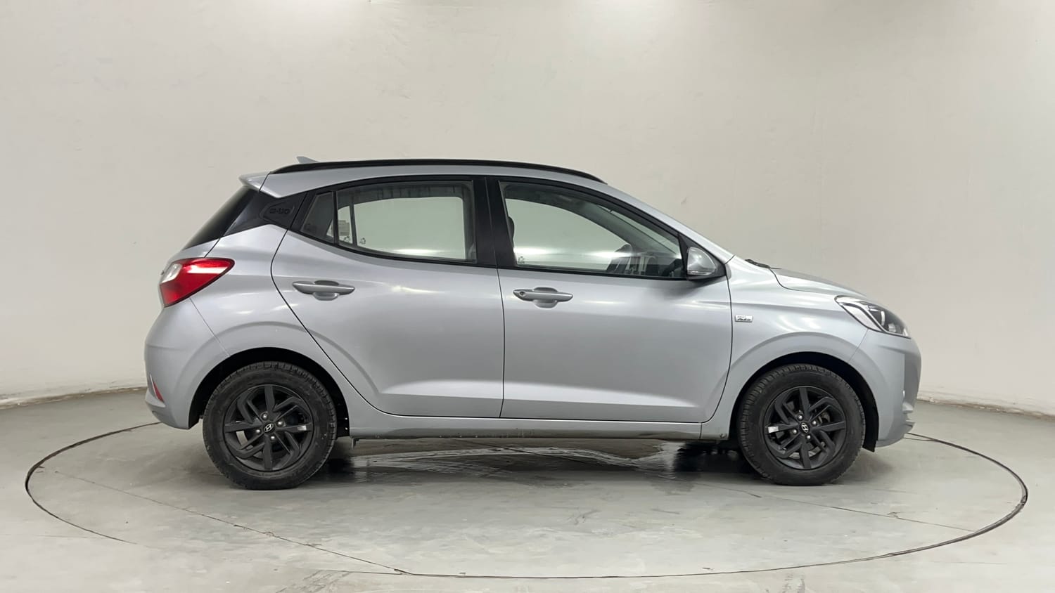 Used 2021 Hyundai Grand i10 Nios Sportz AMT 1.2 Kappa VTVT Petrol Automatic exterior RIGHT SIDE VIEW
