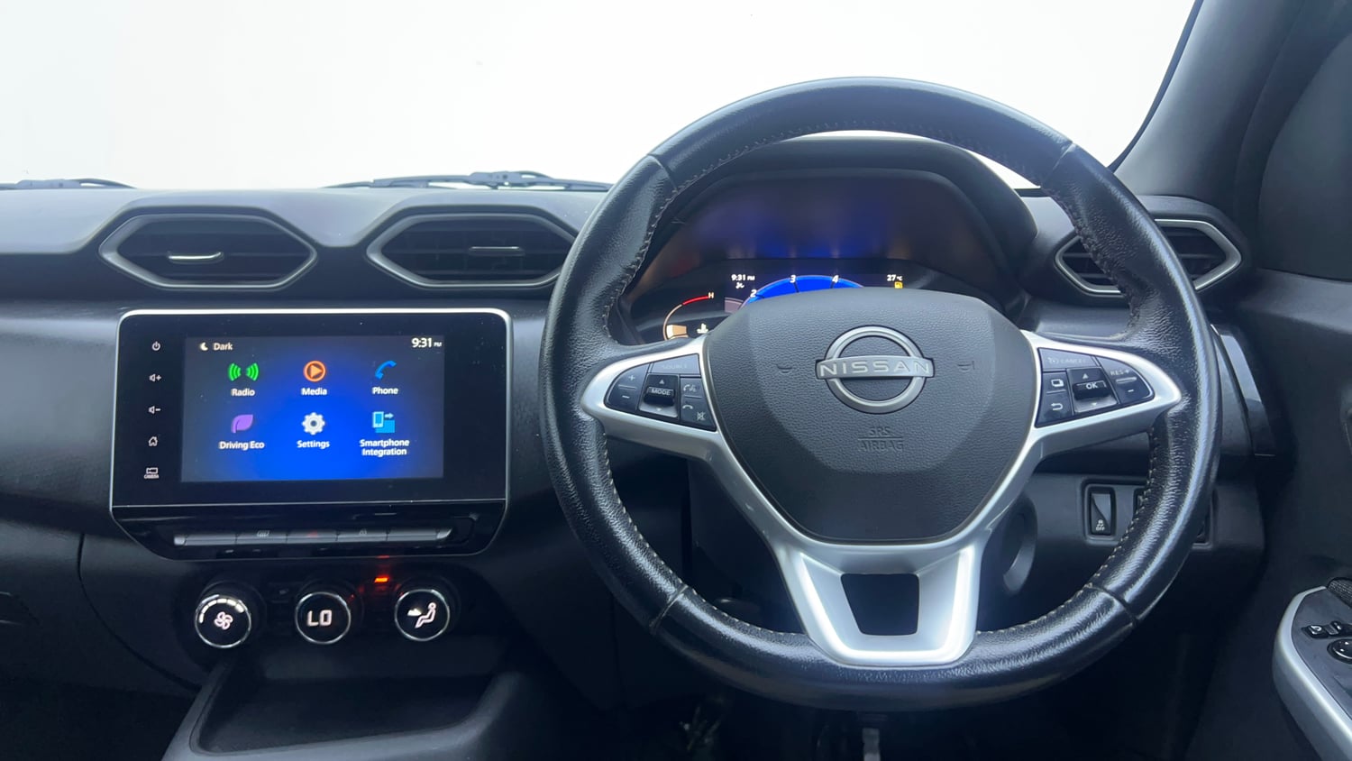 Used 2021 Nissan Magnite XV Premium Turbo CVT Petrol Automatic interior STEERING VIEW