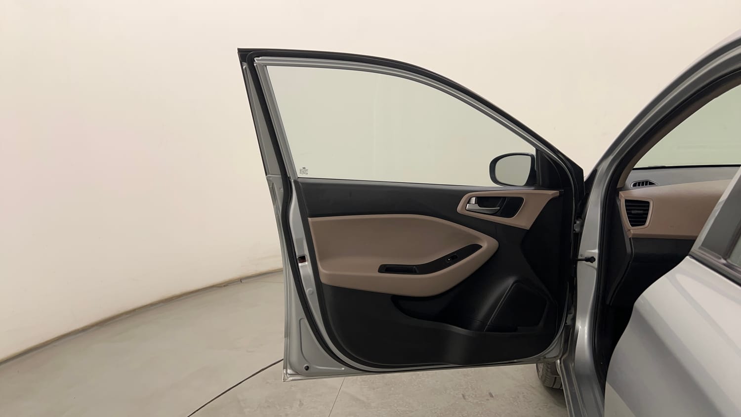 Used 2019 Hyundai Elite i20 Asta 1.2 (O) Petrol Manual interior LEFT FRONT DOOR OPEN VIEW