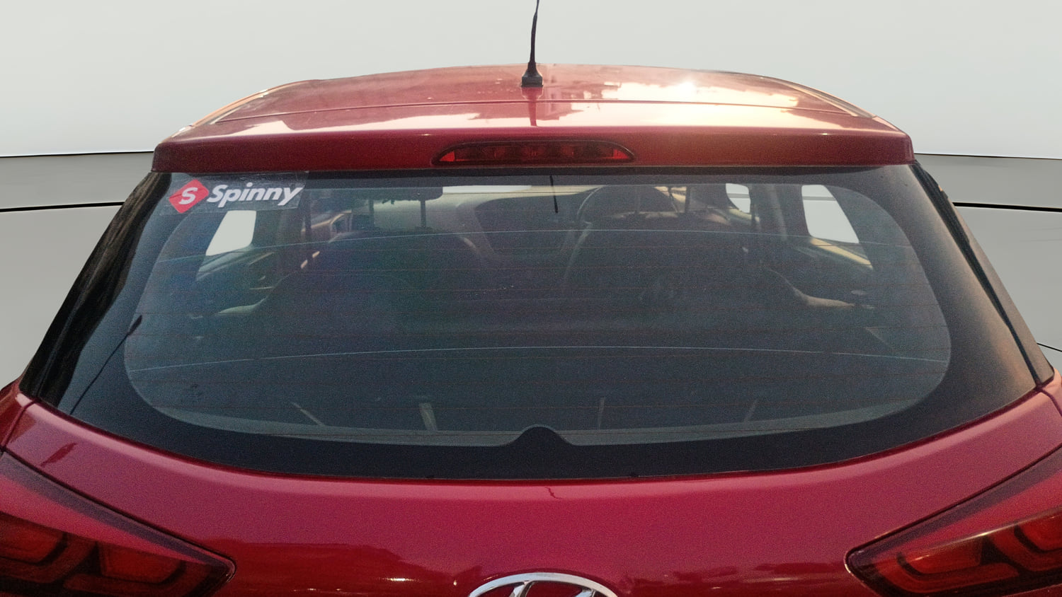 Used 2018 Hyundai Elite i20 Sportz 1.2 Petrol Manual exterior BACK WINDSHIELD VIEW