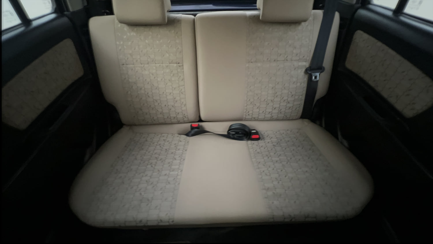 Used 2017 Maruti Suzuki Wagon R 1.0 VXI AMT Petrol Automatic interior REAR SEAT CONDITION VIEW