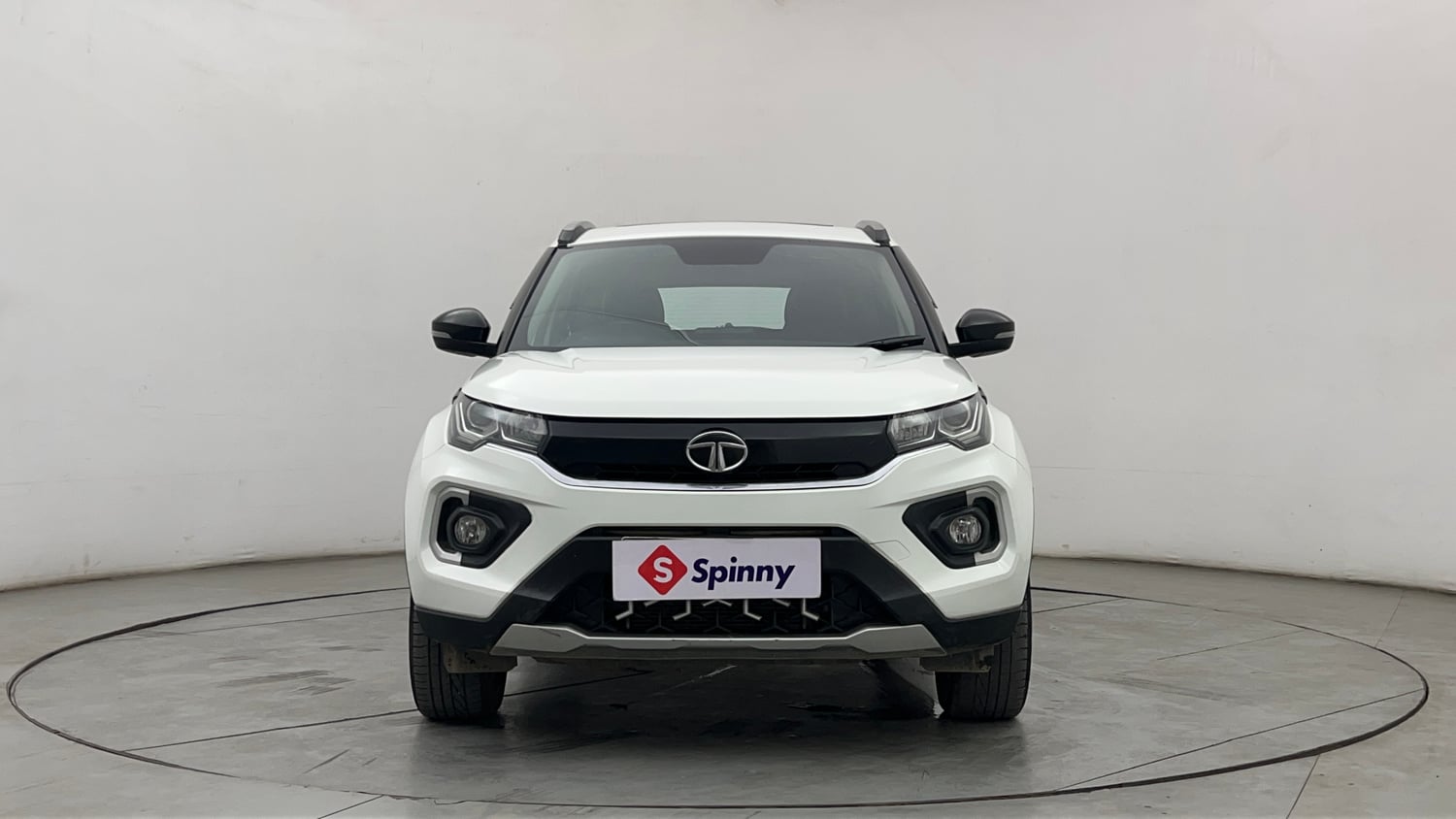 Used 2021 Tata Nexon XZA Plus (O) Diesel Diesel Automatic exterior FRONT VIEW