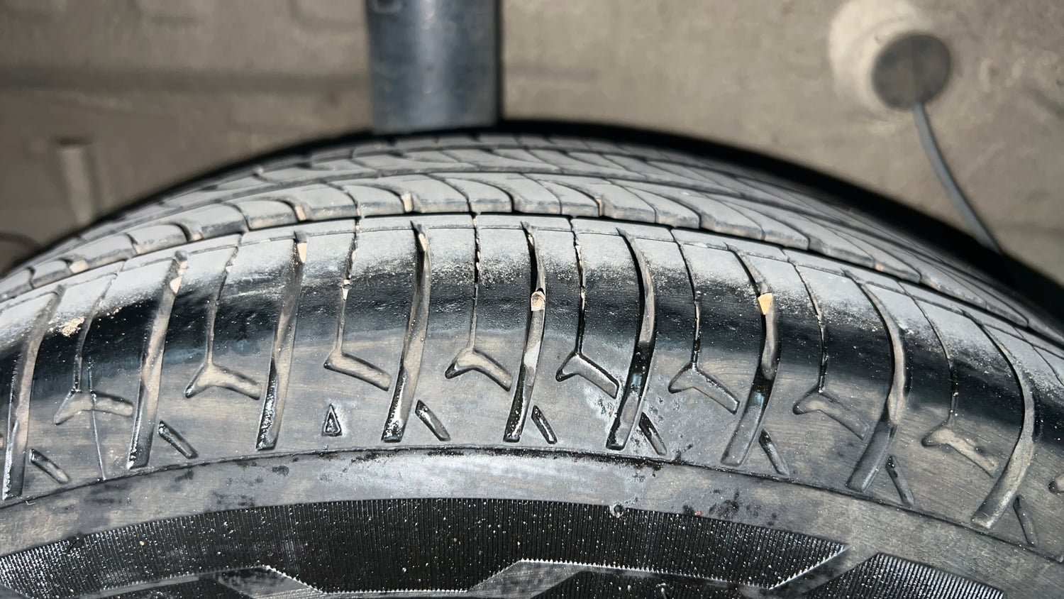 Used 2020 Maruti Suzuki Celerio ZXi Petrol Manual tyres RIGHT REAR TYRE TREAD VIEW