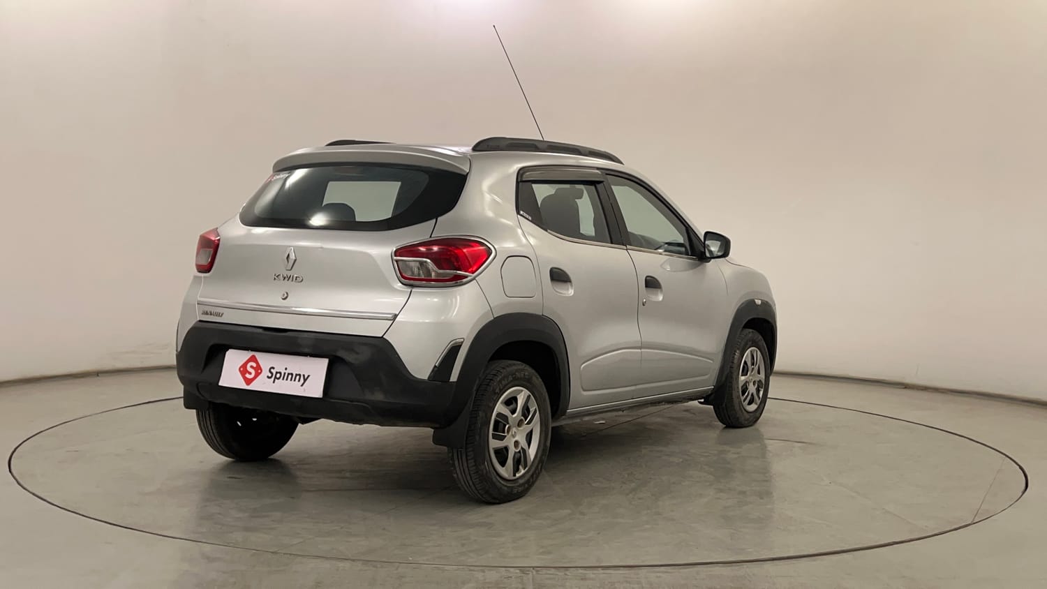 Used 2016 Renault Kwid RXT Petrol Manual exterior RIGHT REAR CORNER VIEW