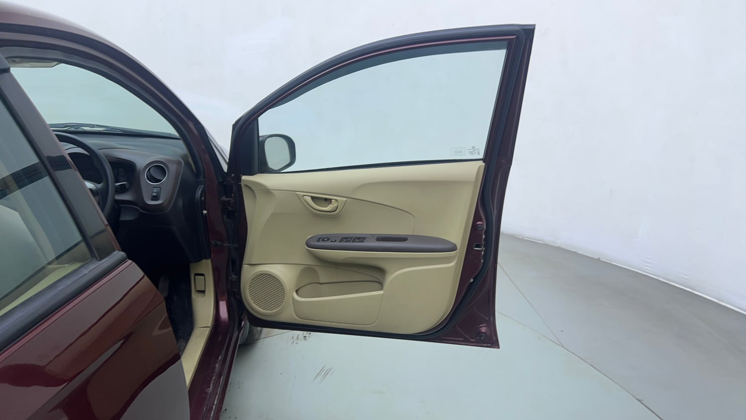 Used 2014 Honda Amaze 1.2 S AT i-VTEC Petrol Automatic interior RIGHT FRONT DOOR OPEN VIEW