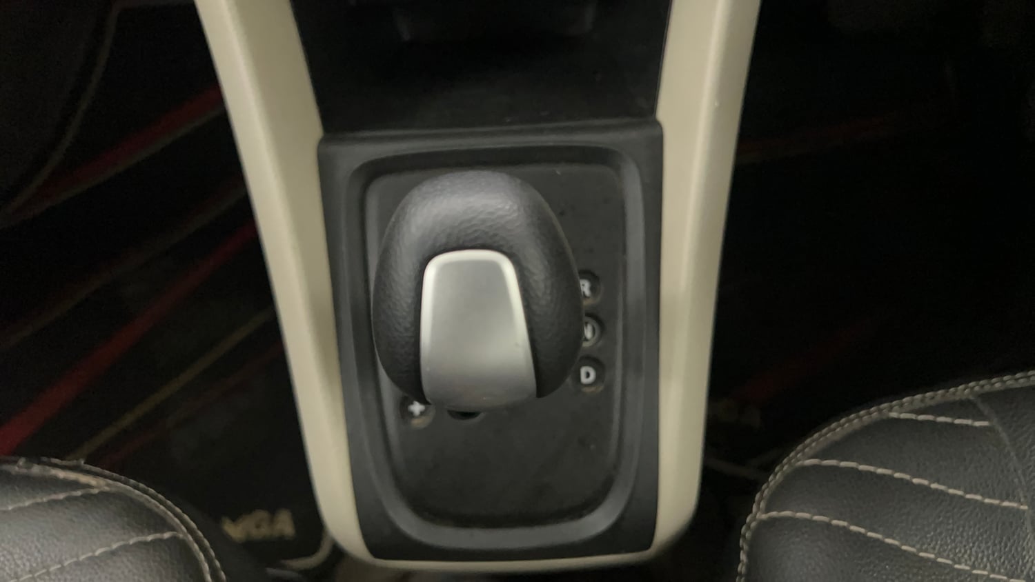 Used 2020 Maruti Suzuki Celerio VXi AMT Petrol Automatic interior GEAR  KNOB VIEW