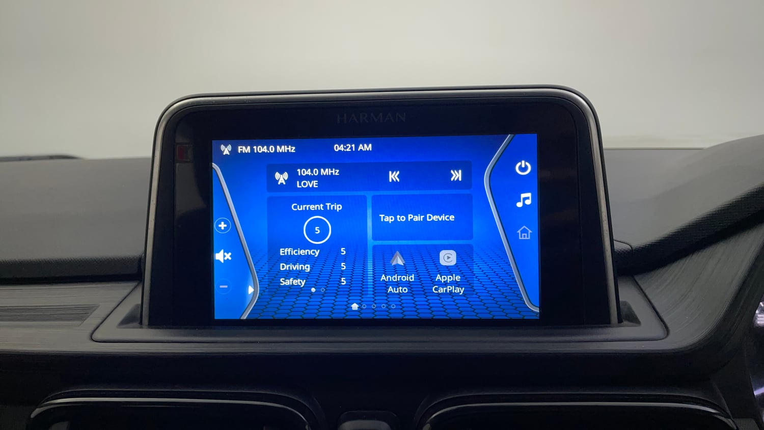 Used 2023 Tata Punch Adventure Rhythm Pack MT Petrol Manual top_features Integrated (in-dash) music system
