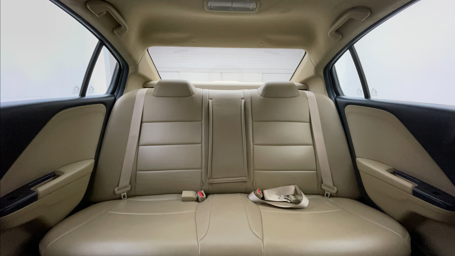 Used 2020 Honda City VX CVT Petrol Petrol Automatic interior REAR SEAT CONDITION VIEW