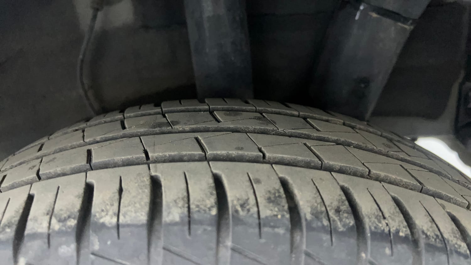 Used 2023 Hyundai Grand i10 Nios Era 1.2 Kappa VTVT Petrol Manual tyres LEFT REAR TYRE TREAD VIEW