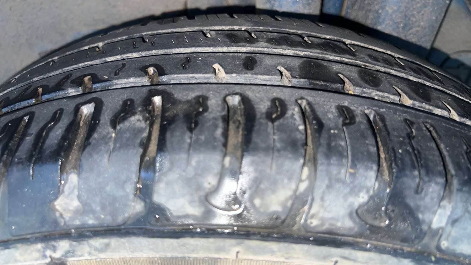 Used 2017 Hyundai Elite i20 Magna Executive 1.2 Petrol Manual tyres LEFT REAR TYRE TREAD VIEW