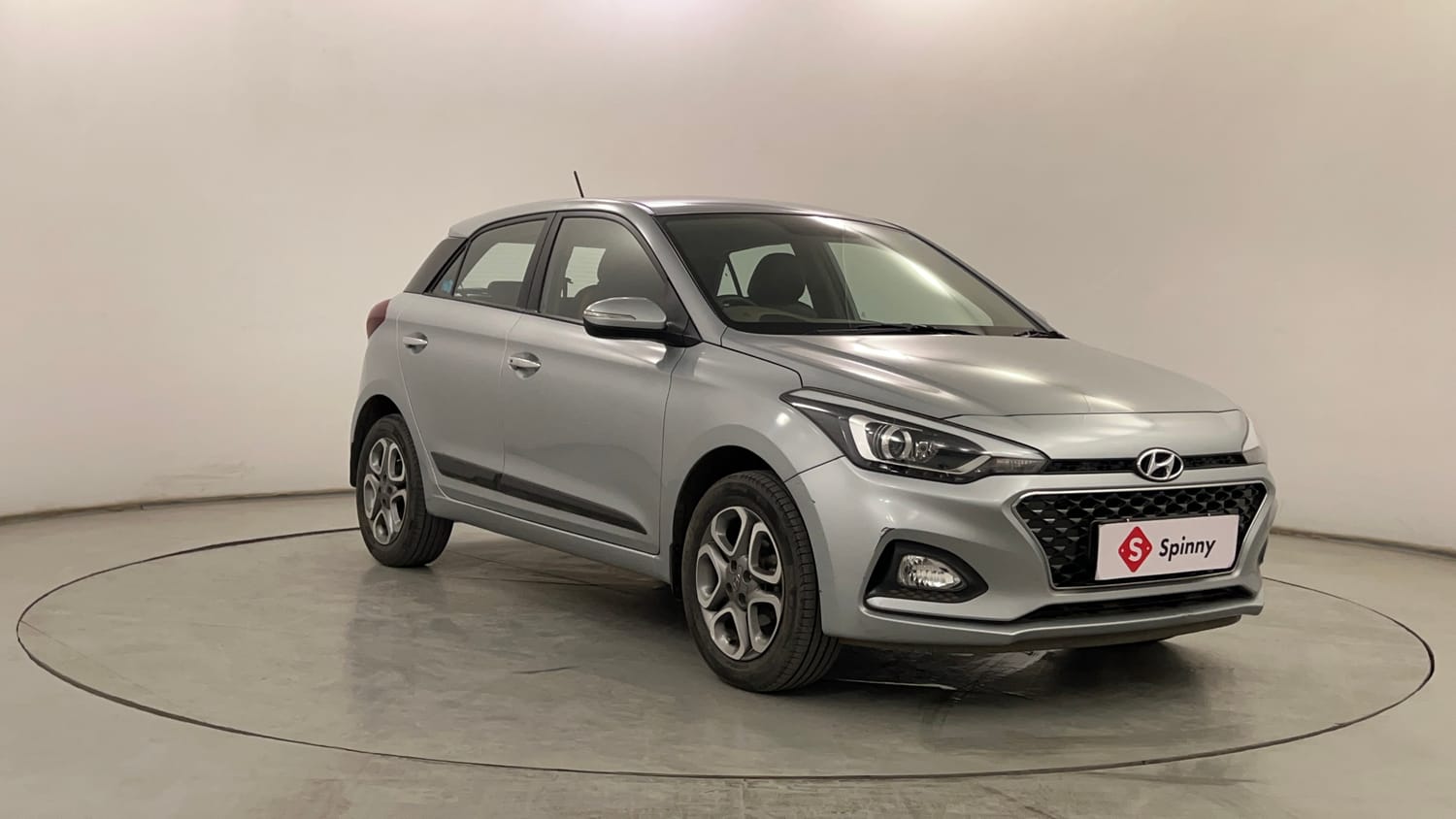 Used 2019 Hyundai Elite i20 Asta 1.2 (O) Petrol Manual exterior RIGHT FRONT CORNER VIEW