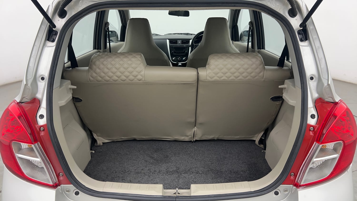 Used 2020 Maruti Suzuki Celerio ZXi Petrol Manual interior DICKY INSIDE VIEW