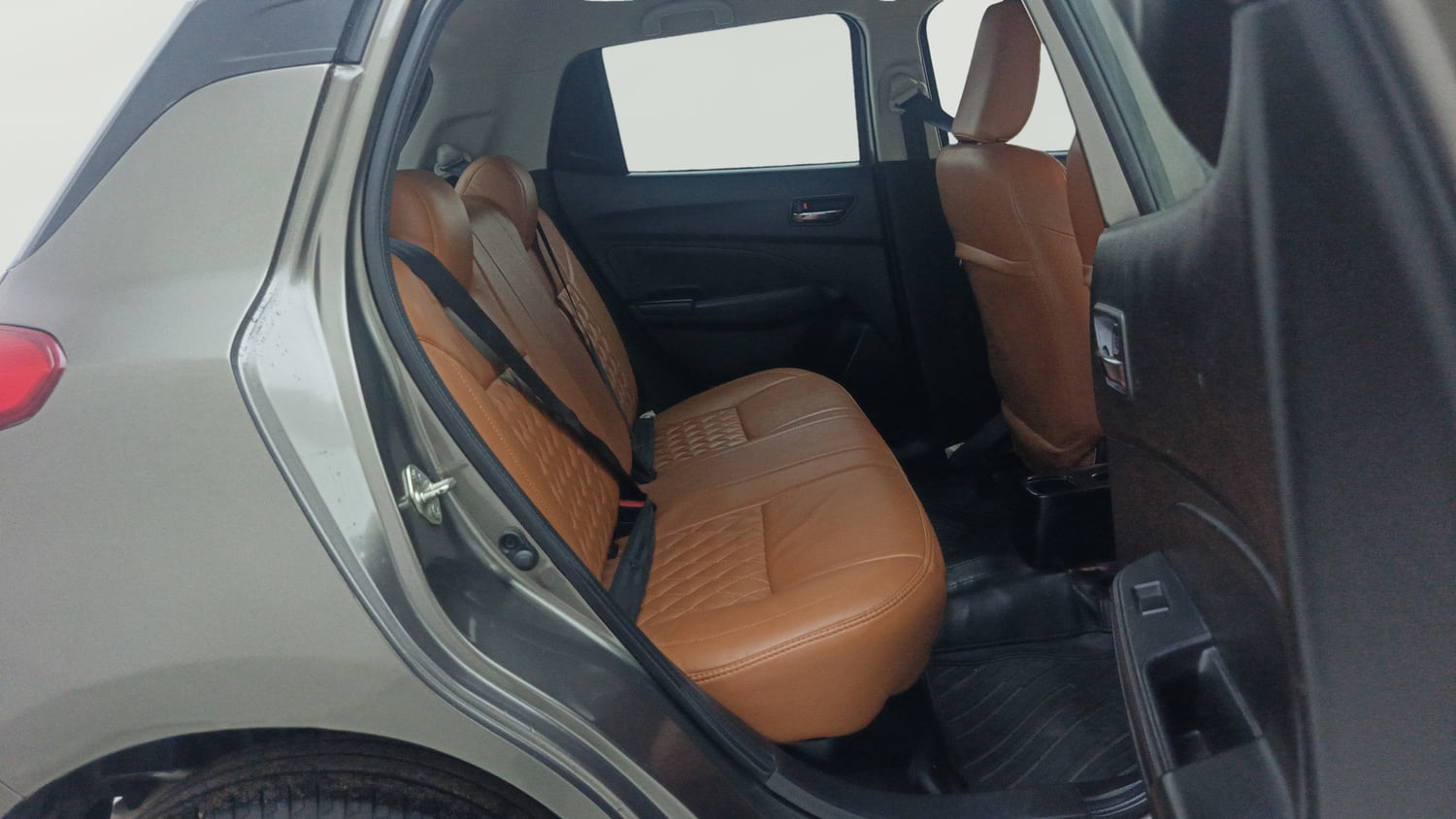 Used 2022 Maruti Suzuki Swift VXi AMT Petrol Automatic interior RIGHT SIDE REAR DOOR CABIN VIEW