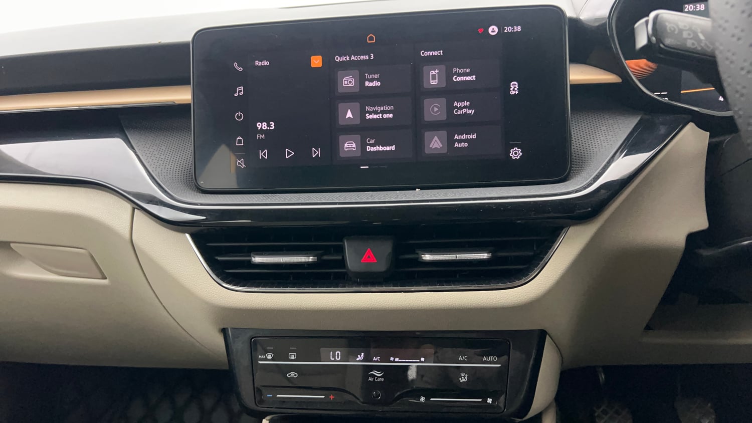 Used 2022 Skoda Slavia Style 1.0L TSI MT Petrol Manual interior MUSIC SYSTEM & AC CONTROL VIEW