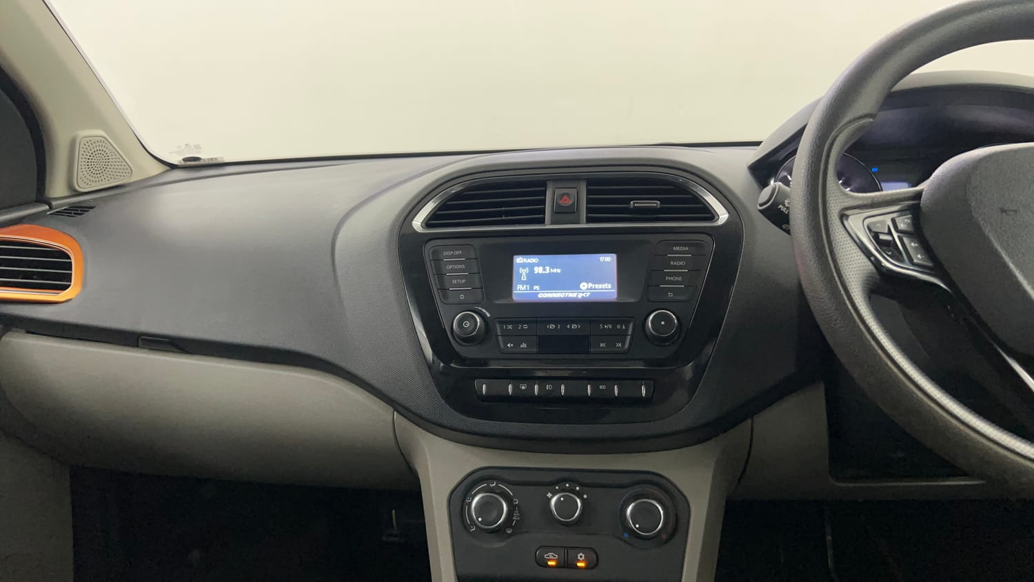 Used 2018 Tata Tiago Revotron XZ Petrol Manual interior MUSIC SYSTEM & AC CONTROL VIEW