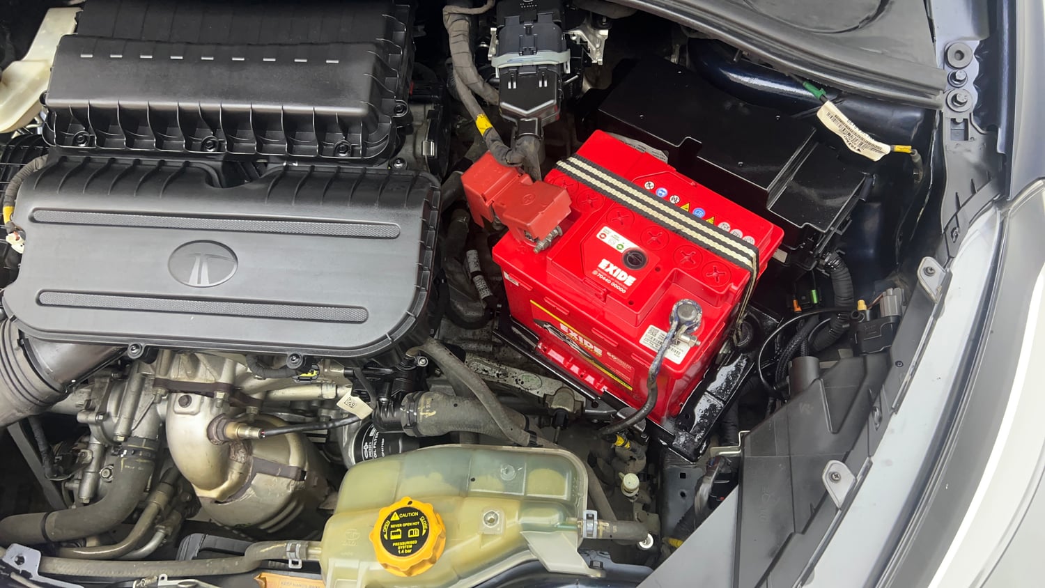 Used 2022 Tata Tigor XZ Plus CNG Cng Manual engine ENGINE LEFT SIDE VIEW