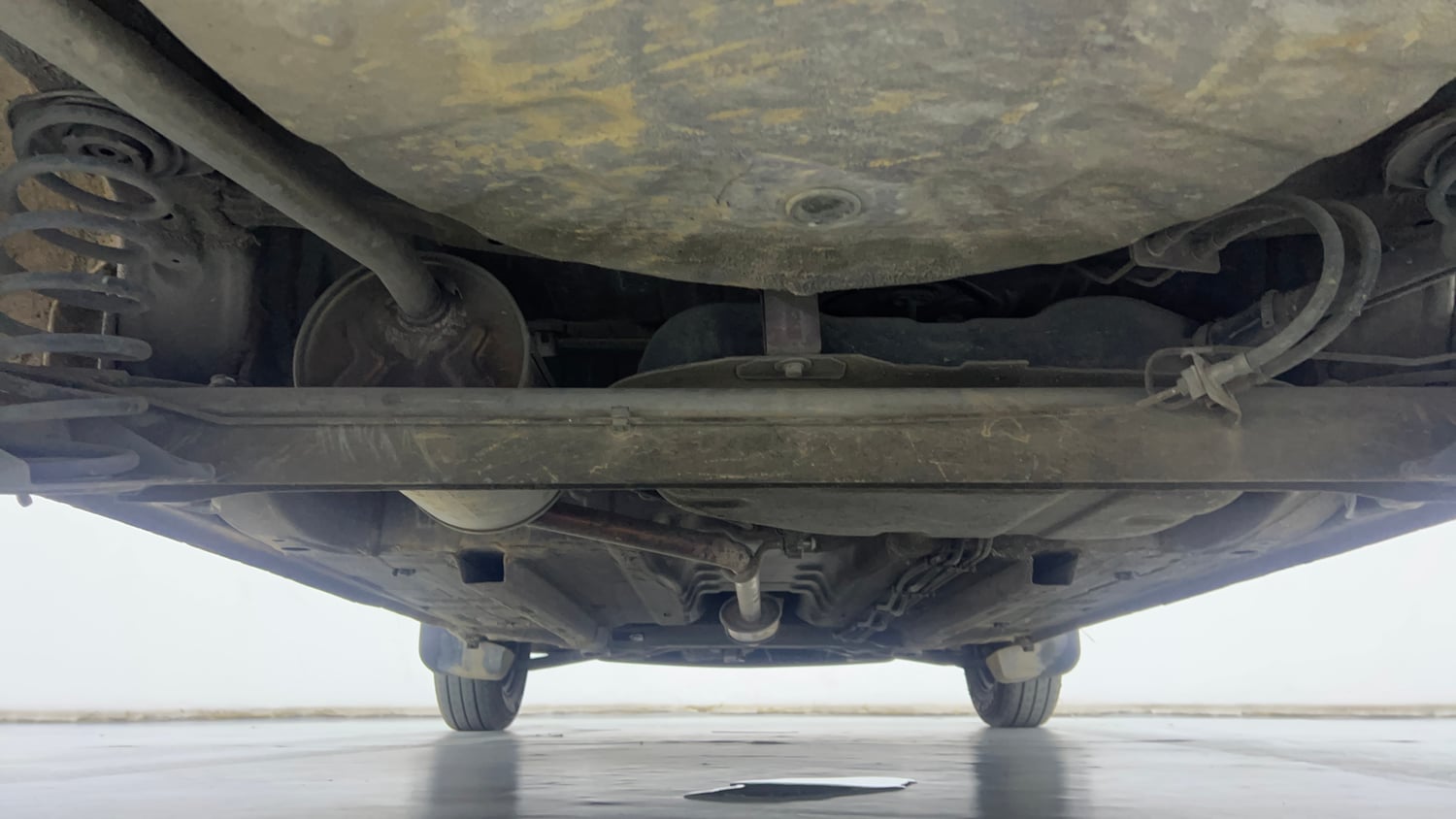 Used 2018 Datsun Redi-GO S 1.0 AMT Petrol Automatic extra REAR UNDERBODY VIEW (TAKEN FROM REAR)