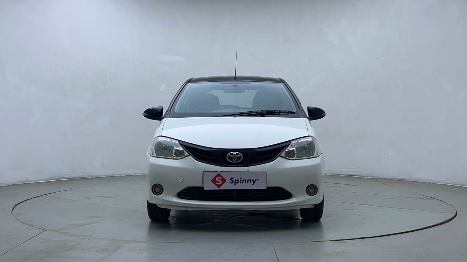 Used 2016 Toyota Etios Liva V Petrol Manual exterior FRONT VIEW