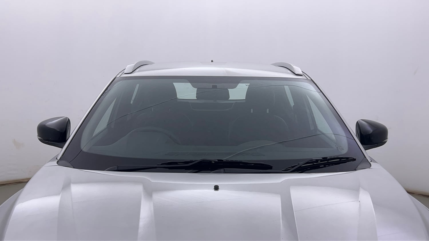 Used 2021 Renault Kiger RXL MT Petrol Manual exterior FRONT WINDSHIELD VIEW
