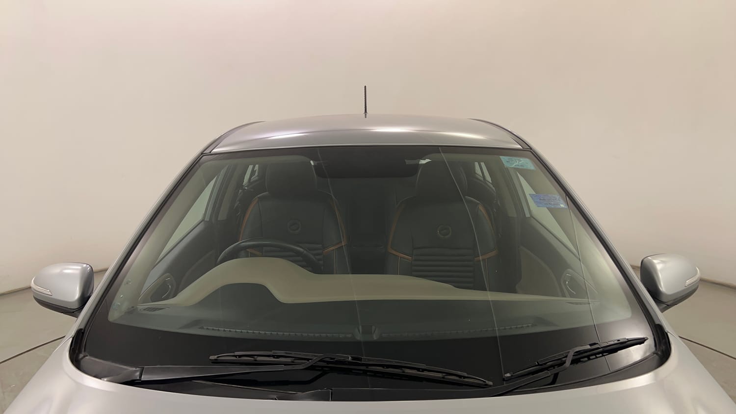 Used 2019 Hyundai Elite i20 Asta 1.2 (O) Petrol Manual exterior FRONT WINDSHIELD VIEW