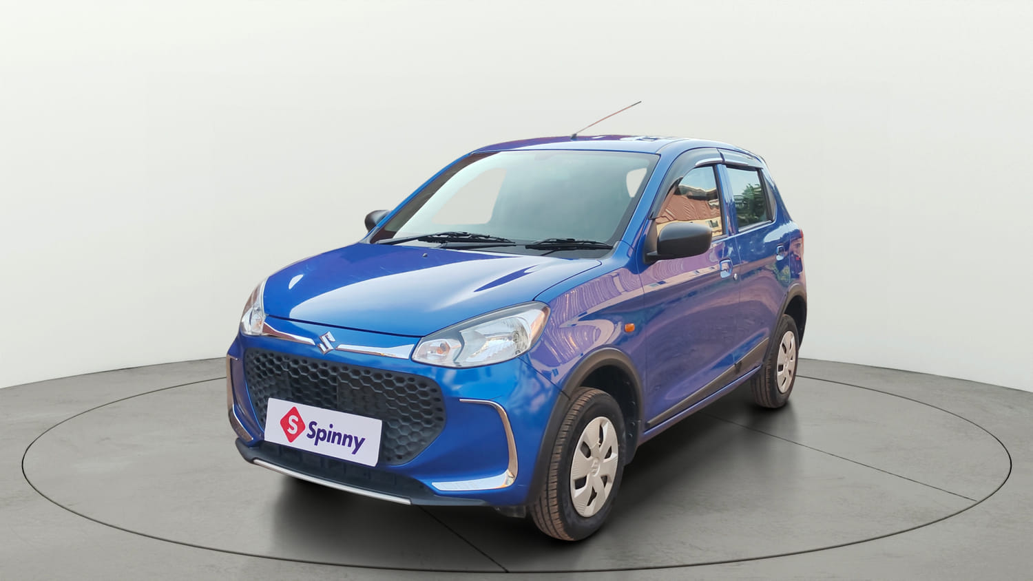 Used 2023 Maruti Suzuki Alto K10 VXi AGS Petrol Automatic exterior LEFT FRONT CORNER VIEW