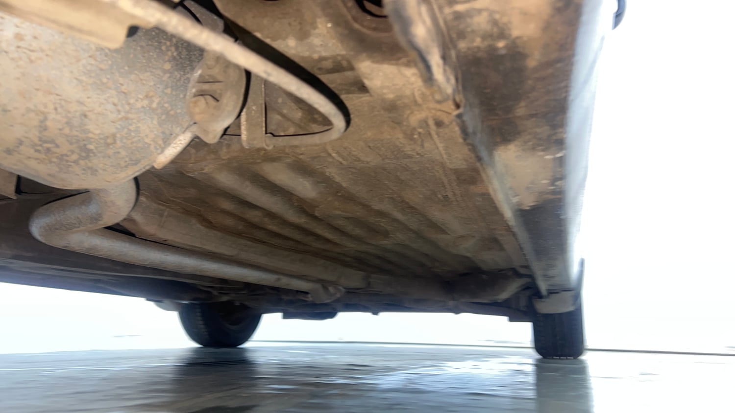 Used 2019 Honda Amaze 1.2 S MT Petrol Petrol Manual extra REAR RIGHT UNDERBODY VIEW