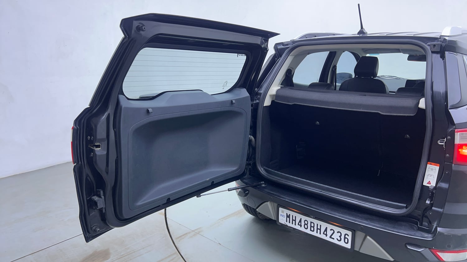 Used 2019 Ford EcoSport Titanium + 1.5L Ti-VCT AT Petrol Automatic interior DICKY DOOR OPEN VIEW