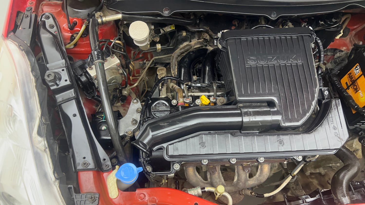 Used 2017 Maruti Suzuki Swift ZXi Petrol Manual engine ENGINE RIGHT SIDE VIEW