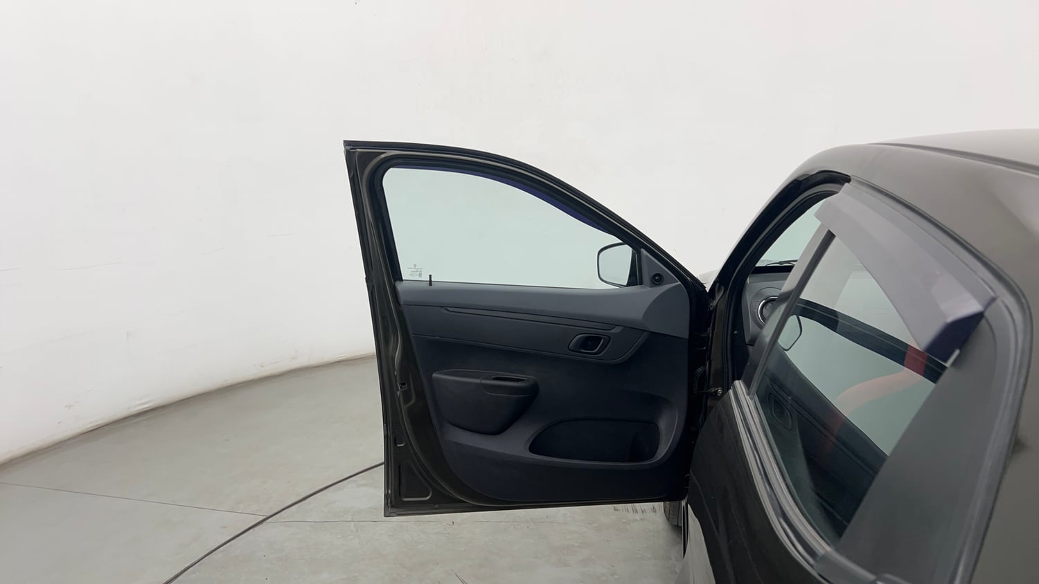 Used 2021 Renault Kwid RXT 1.0 (O) Petrol Manual interior LEFT FRONT DOOR OPEN VIEW