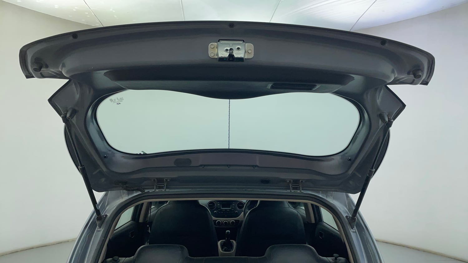 Used 2018 Hyundai Grand i10 Magna 1.2 Kappa VTVT Petrol Manual interior DICKY DOOR OPEN VIEW