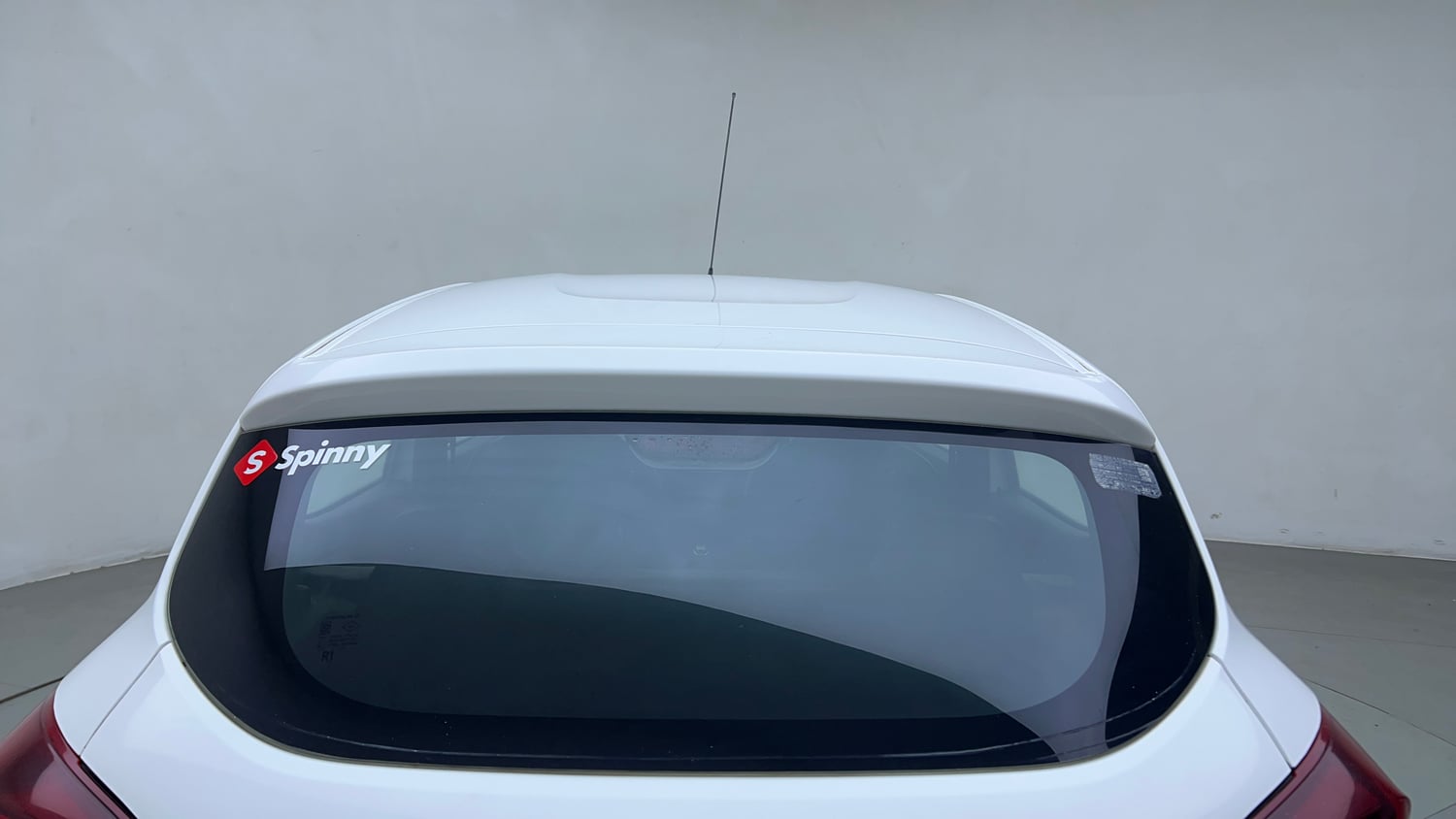 Used 2020 Renault Kwid 1.0 RXT Opt Petrol Manual exterior BACK WINDSHIELD VIEW