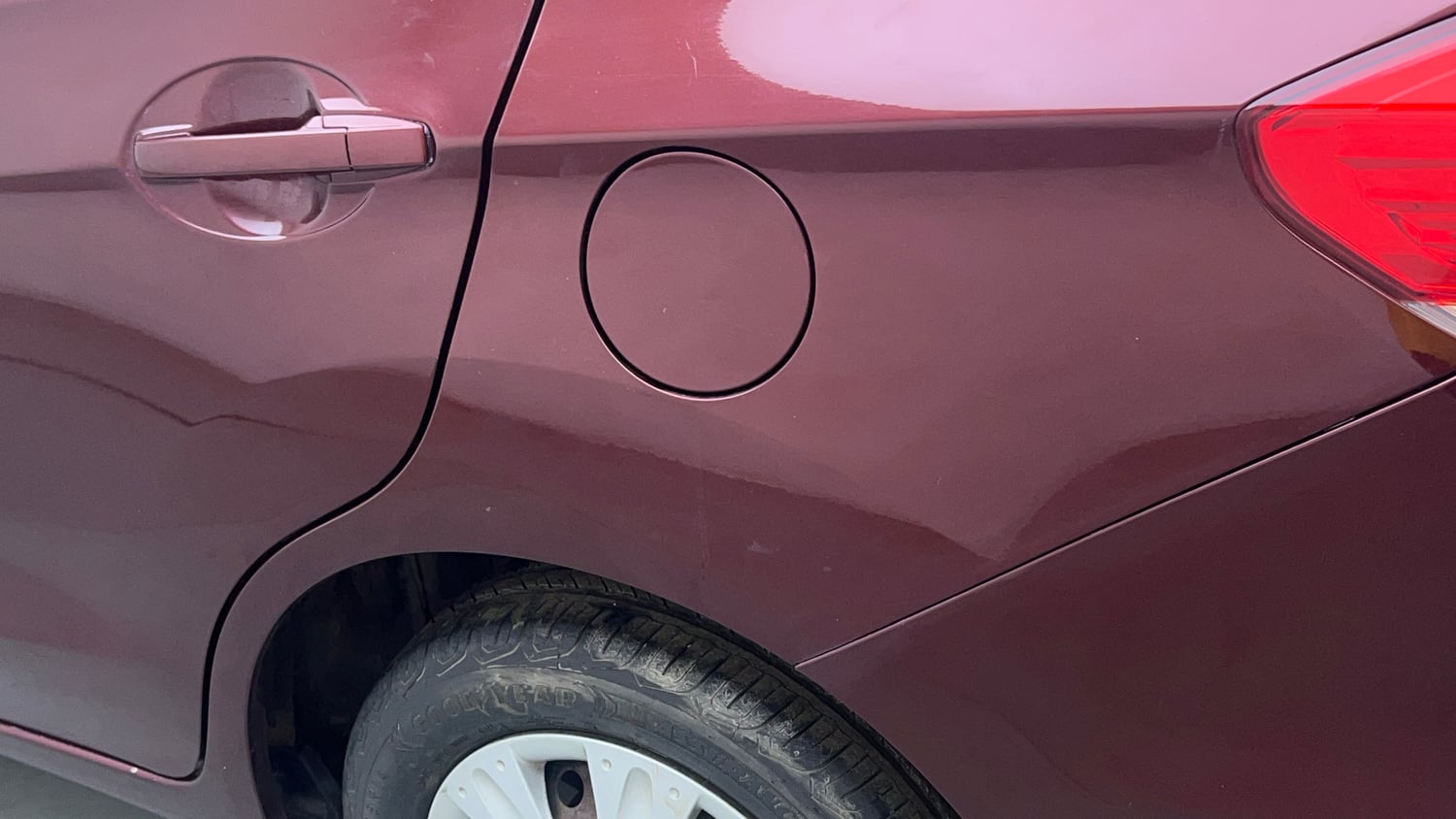 Used 2014 Honda Amaze 1.2 S AT i-VTEC Petrol Automatic dents MINOR SCRATCH