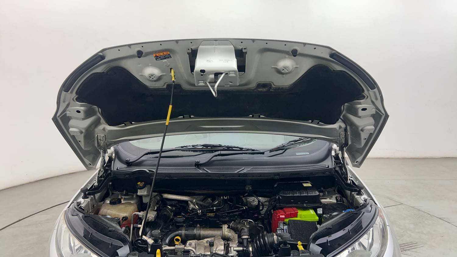 Used 2016 Ford EcoSport Ambiente 1.5L TDCi Diesel Manual engine ENGINE & BONNET OPEN FRONT VIEW