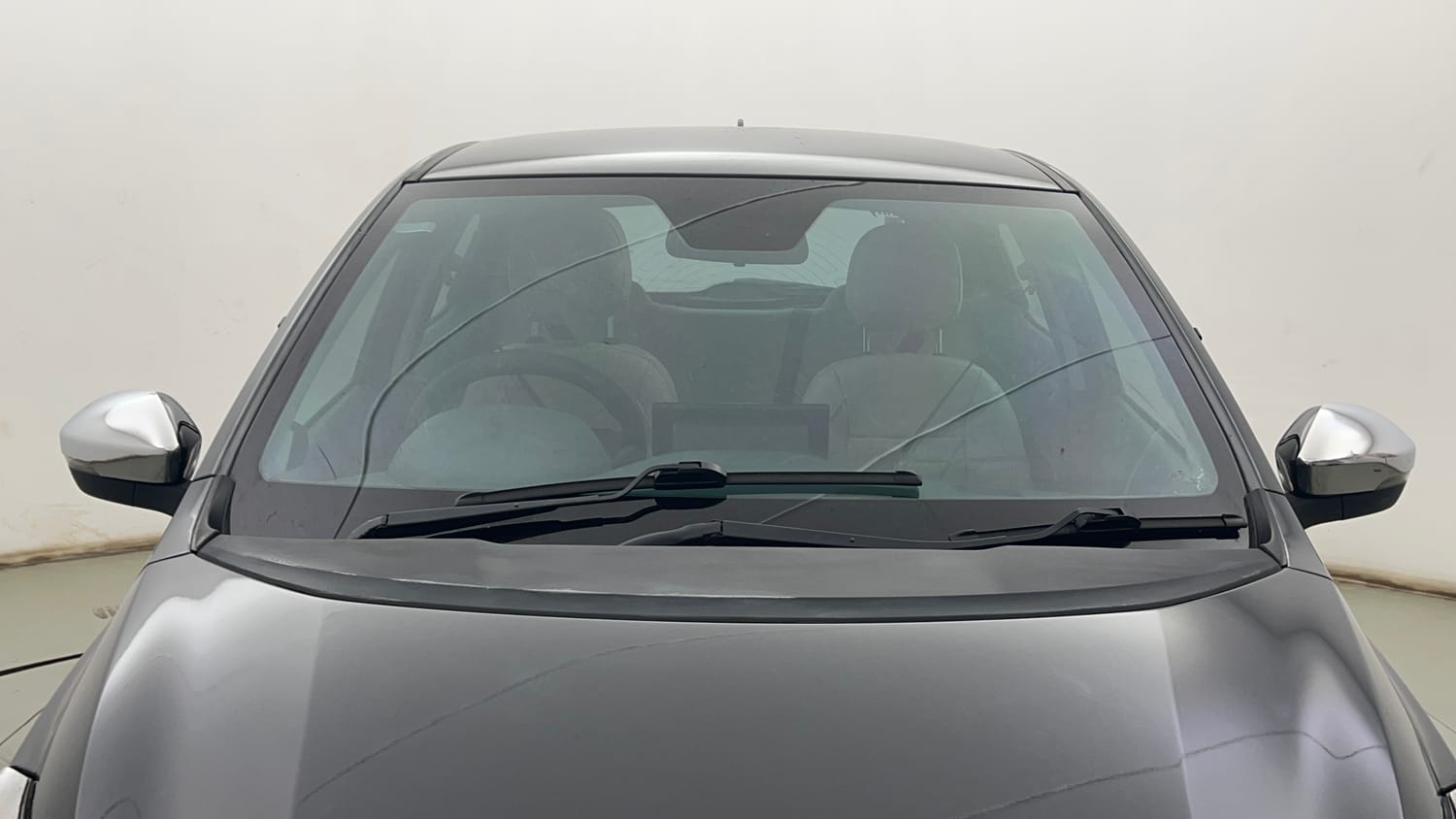Used 2025 Tata Tiago XZ Plus Petrol Manual exterior FRONT WINDSHIELD VIEW