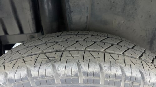 Used 2017 Maruti Suzuki Swift VXi Petrol Manual tyres RIGHT REAR TYRE TREAD VIEW