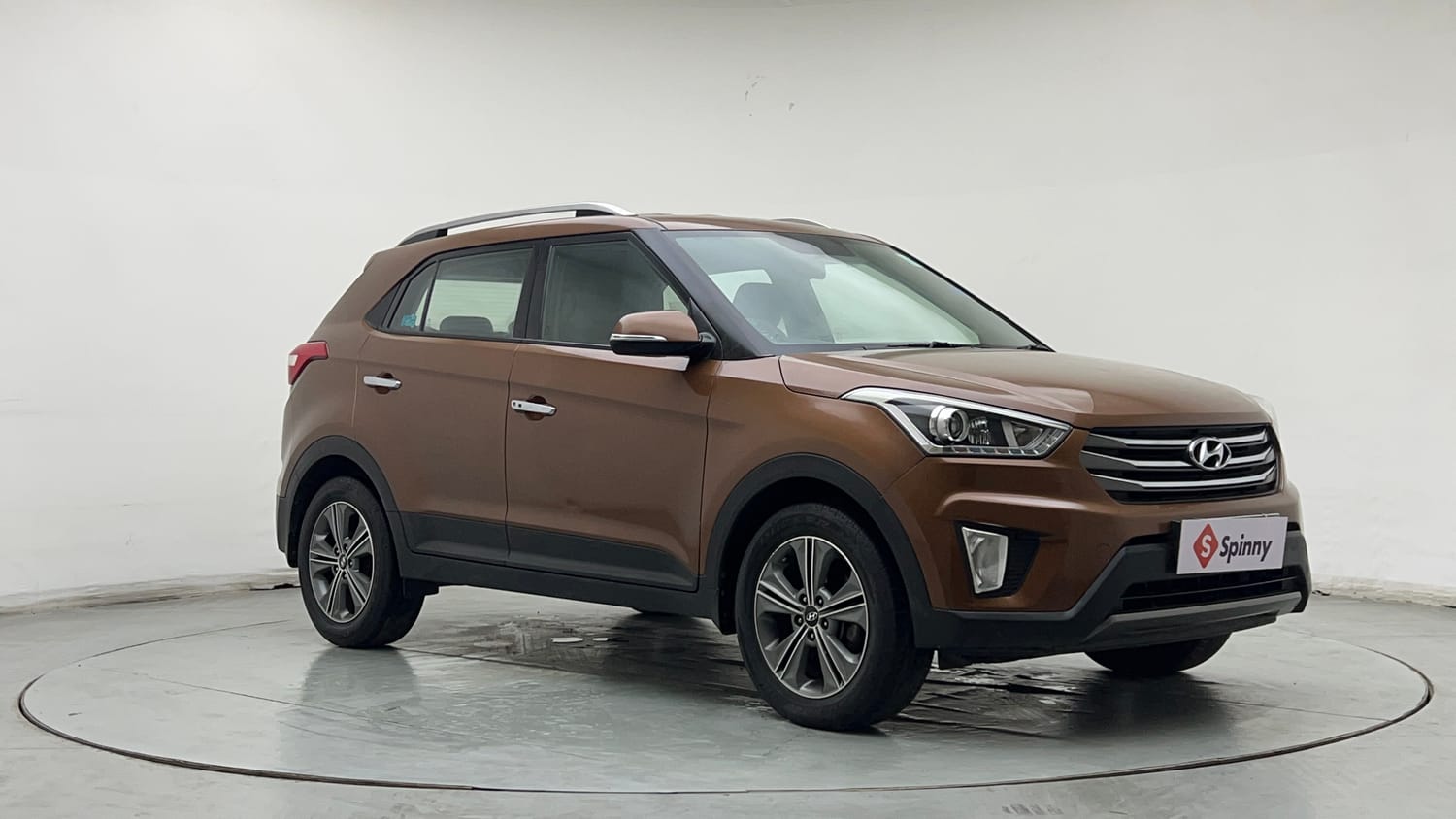 Used 2017 Hyundai Creta 1.6 SX Plus AT Petrol Petrol Automatic exterior RIGHT FRONT CORNER VIEW