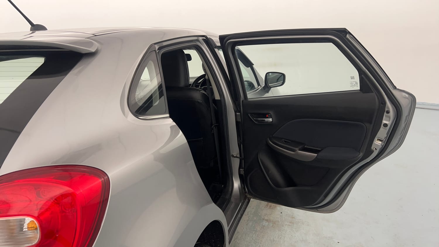 Used 2022 Maruti Suzuki Baleno Zeta Petrol Manual interior RIGHT REAR DOOR OPEN VIEW