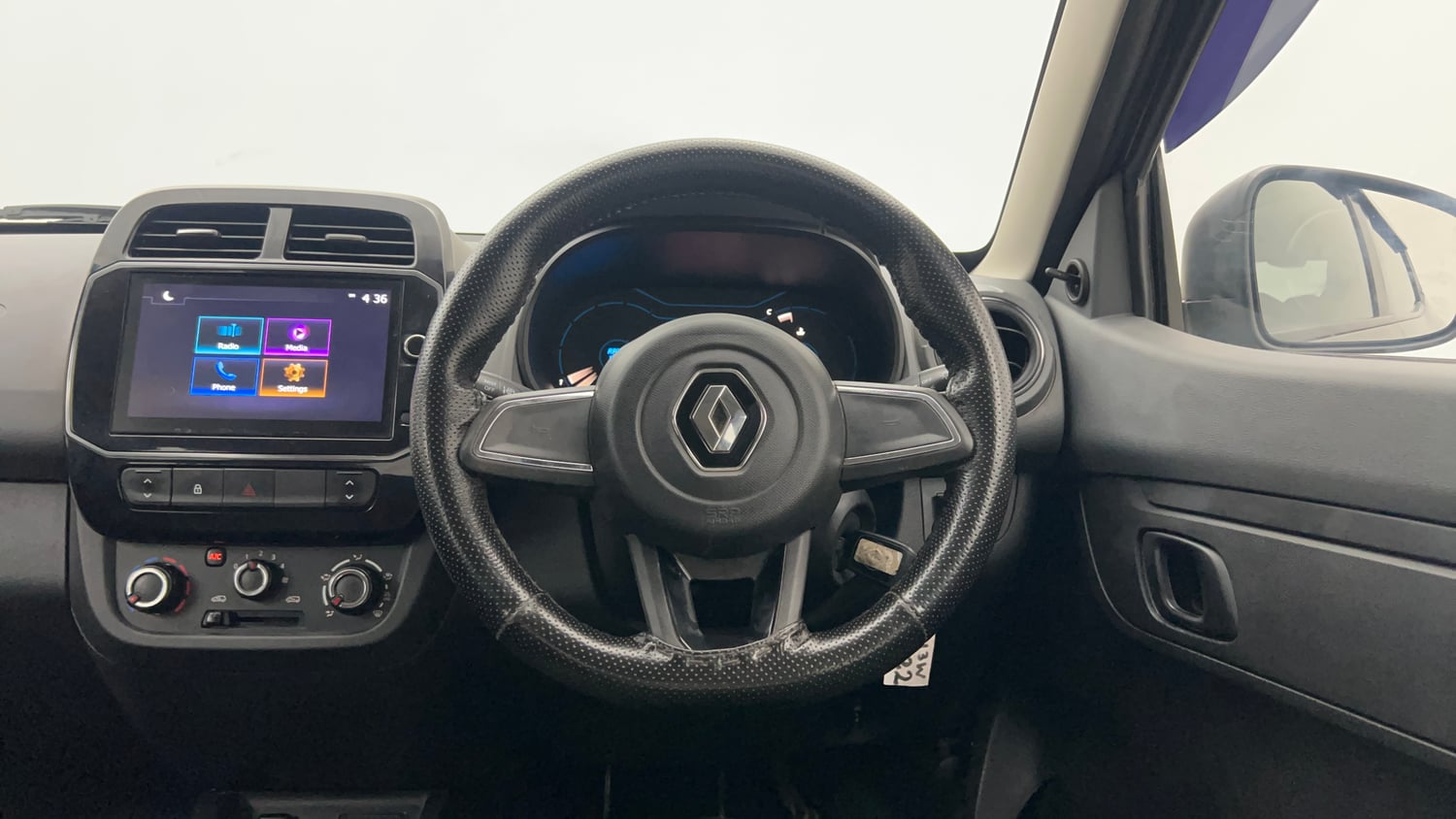Used 2021 Renault Kwid RXT 1.0 (O) Petrol Manual interior STEERING VIEW