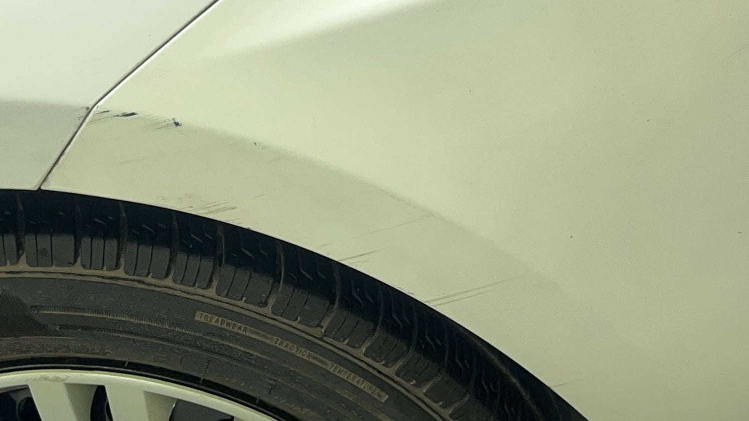 Used 2019 Maruti Suzuki Dzire VXi Petrol Manual dents MINOR SCRATCH