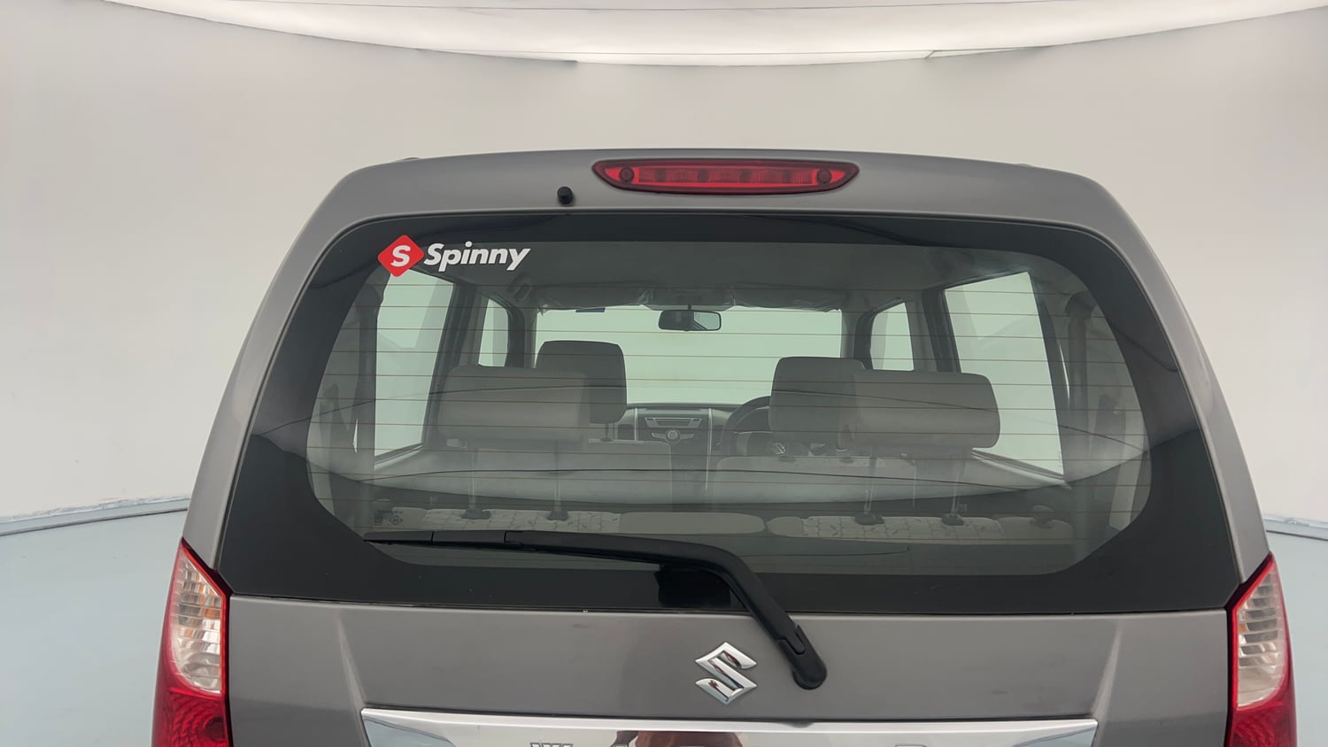 Used 2015 Maruti Suzuki Wagon R VXI Petrol Manual exterior BACK WINDSHIELD VIEW