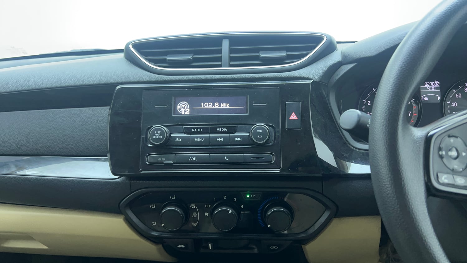 Used 2019 Honda Amaze 1.2 S MT Petrol Petrol Manual top_features Integrated (in-dash) music system
