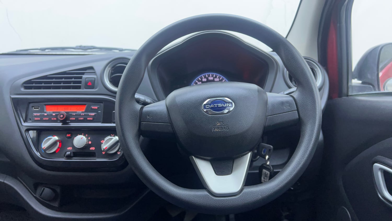Used 2018 Datsun Redi-GO S 1.0 AMT Petrol Automatic interior STEERING VIEW