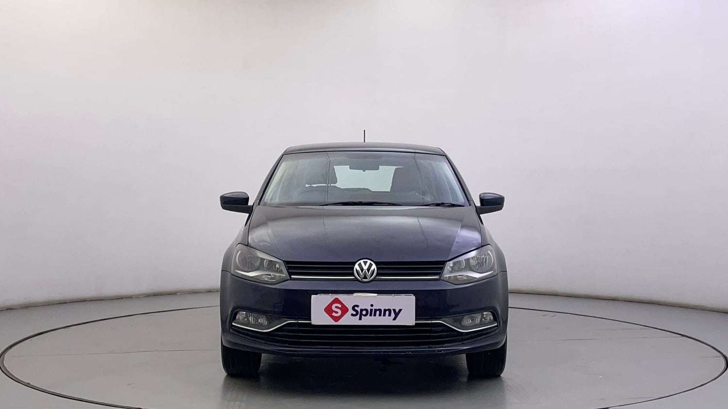 Used 2014 Volkswagen Polo Highline1.2L (P) Petrol Manual exterior FRONT VIEW
