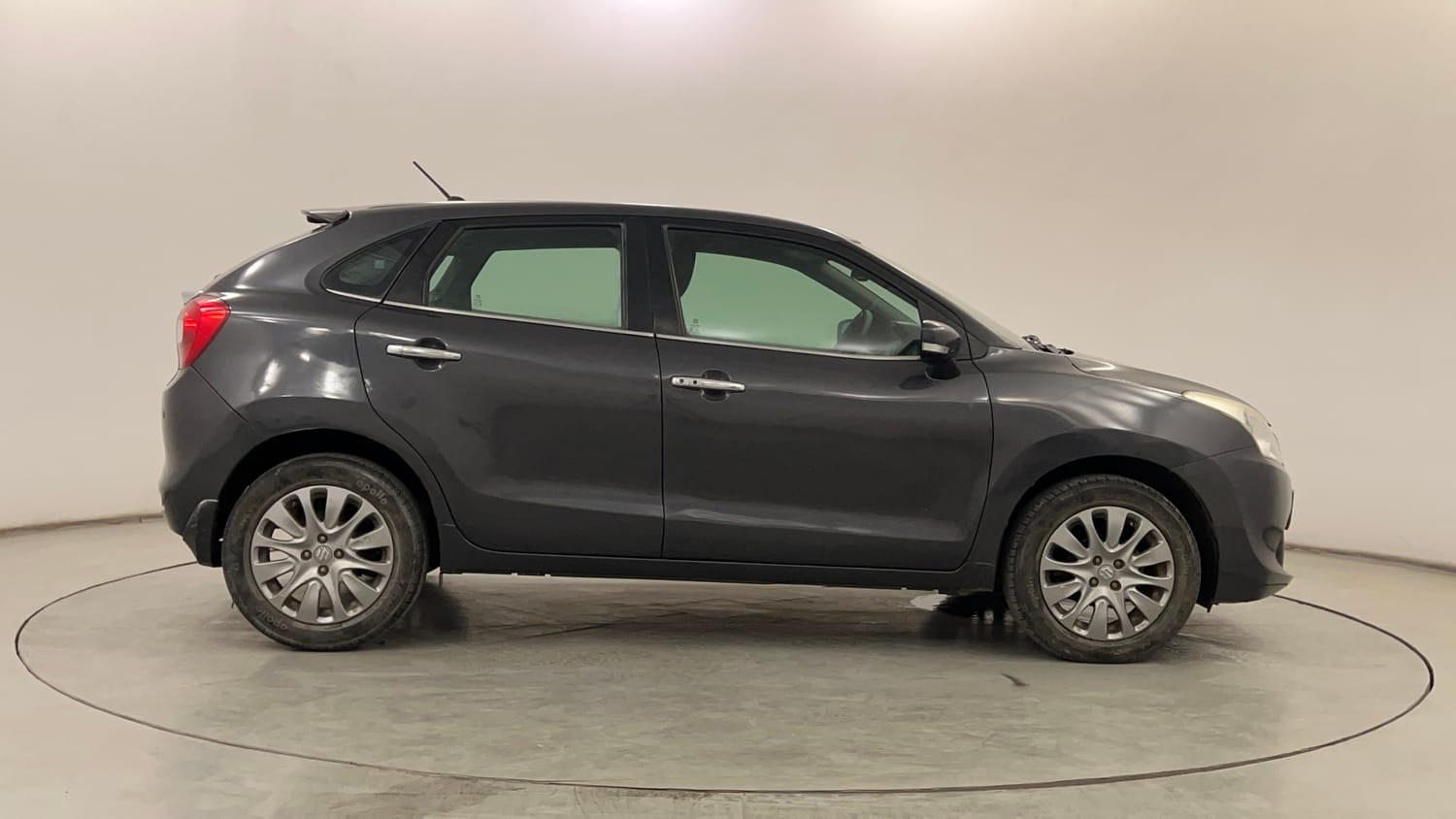 Used 2017 Maruti Suzuki Baleno Zeta 1.2 Petrol Manual exterior RIGHT SIDE VIEW