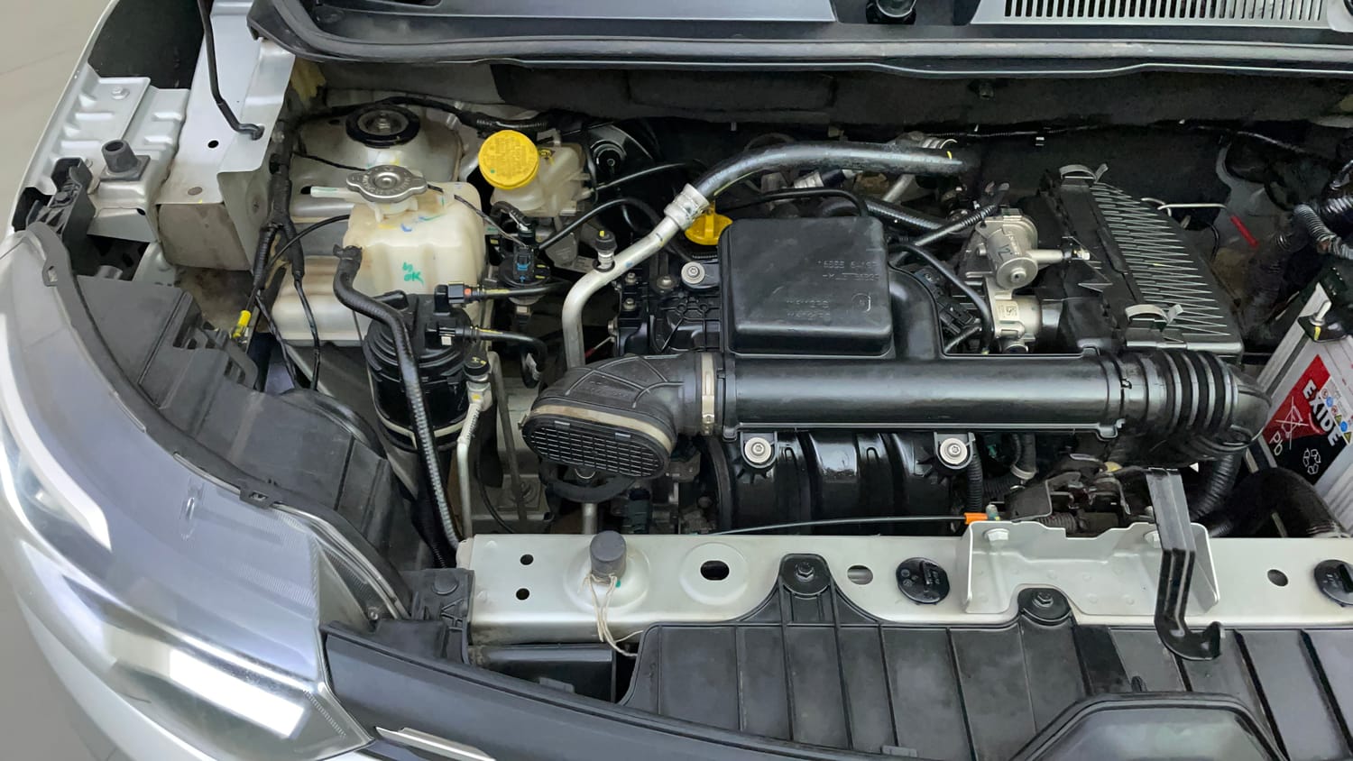 Used 2024 Renault Triber RXT Petrol Manual engine ENGINE RIGHT SIDE VIEW