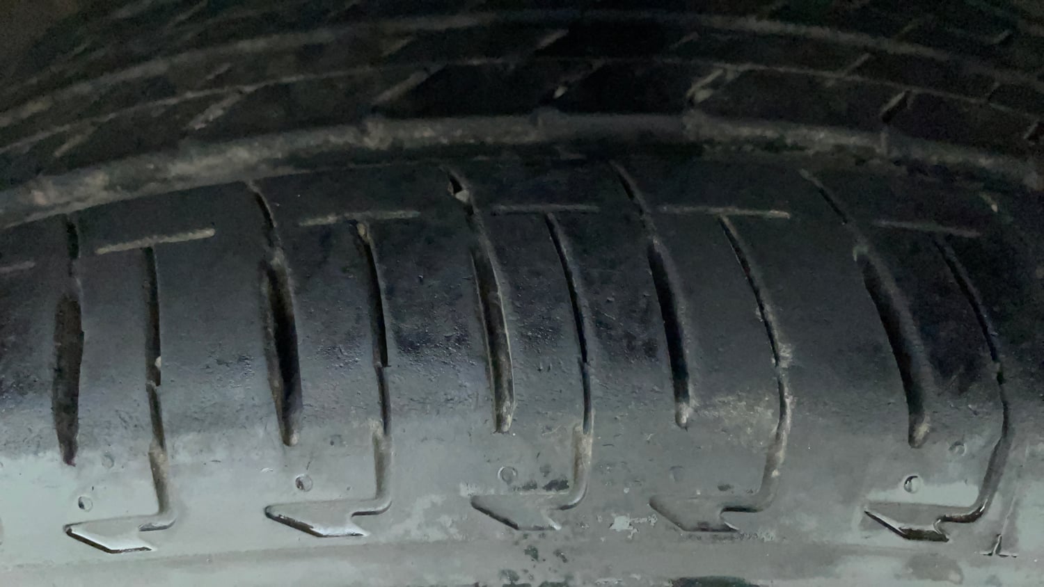 Used 2020 Honda City VX CVT Petrol Petrol Automatic tyres RIGHT FRONT TYRE TREAD VIEW